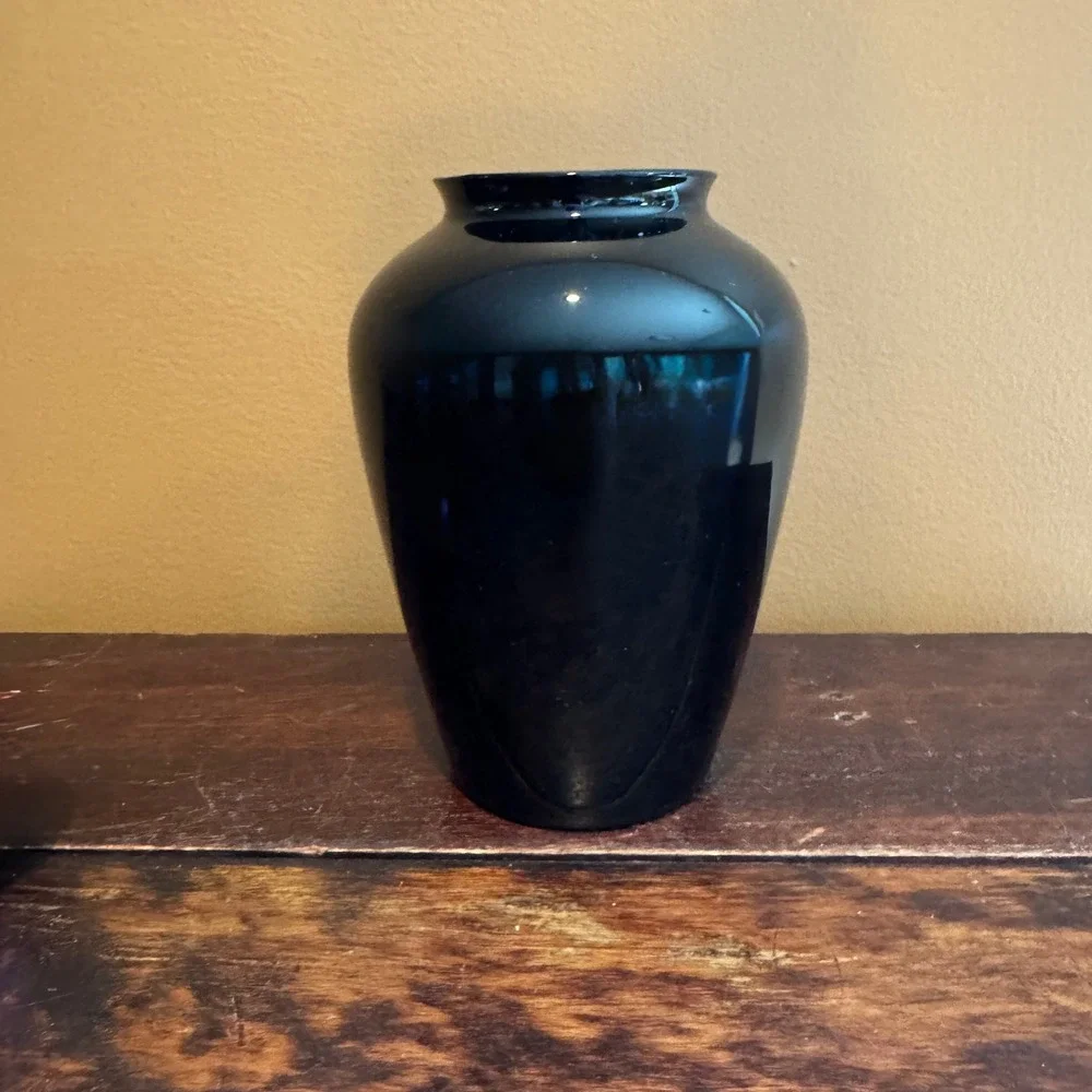 Glossy Black Vase Decor Home Decoration Modern‎ Art Elegant Display Piece